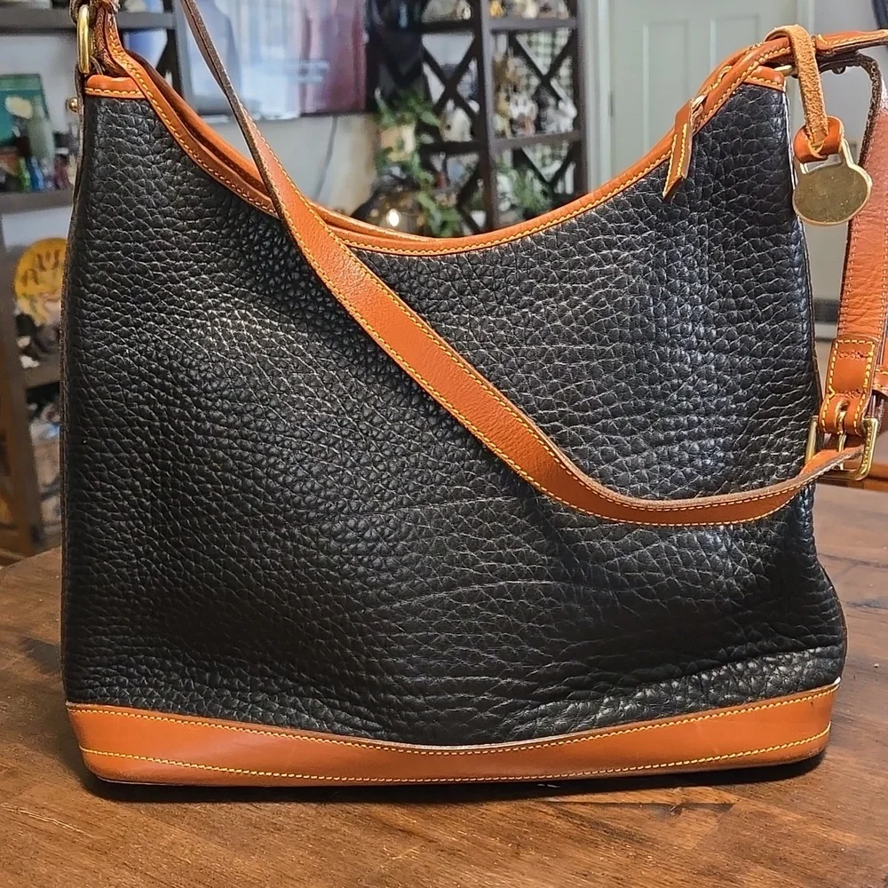 Vintage 80s Dooney And Bourke Hobo Shoulder Bag All Weather Leather Black USA